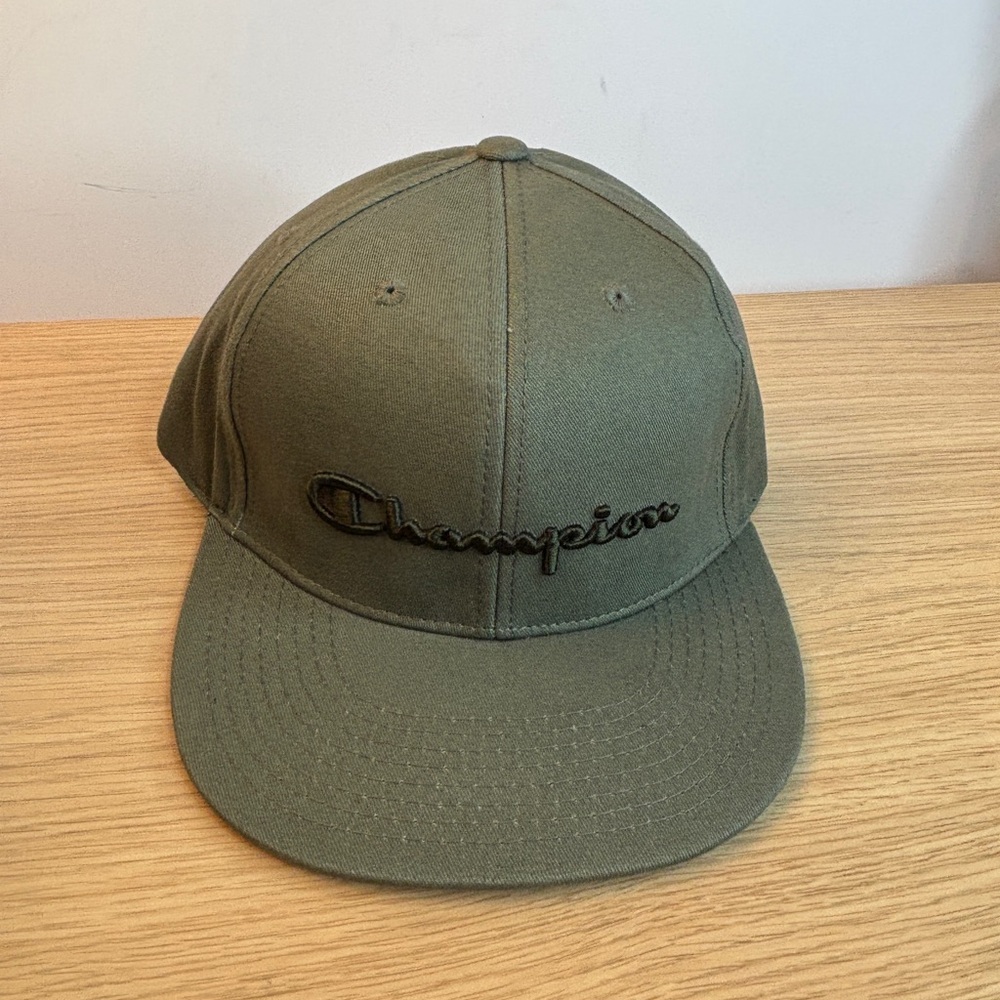 Champion Men's Olive Green Script in Black Logo Cap NWOT‎